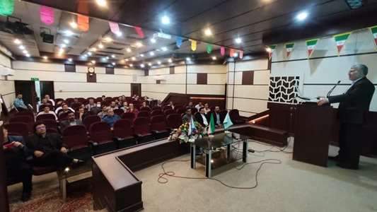 جلسه هماهنگی ویژه مراقبین سلامت مرد شهرستان کاشان و آران وبیدگل برگزار شد 